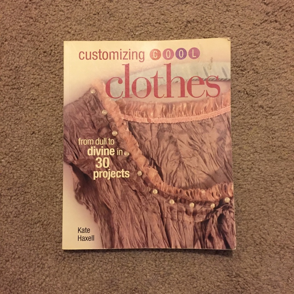 Haxell Customizing Cool Clothes Book