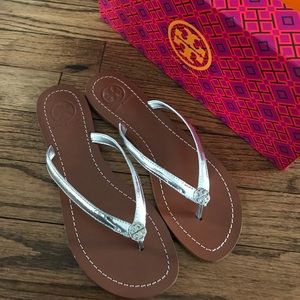 Tory burch Terra Sandals. Size 6