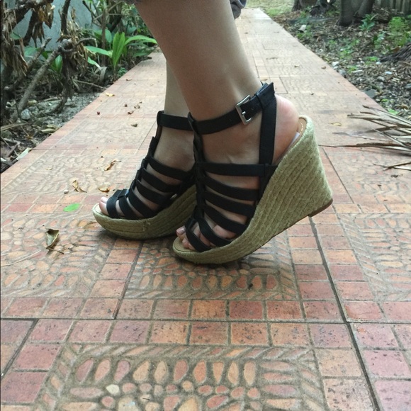 ‼️New Marc Fisher MF BONITO wedges‼️ - Picture 1 of 8