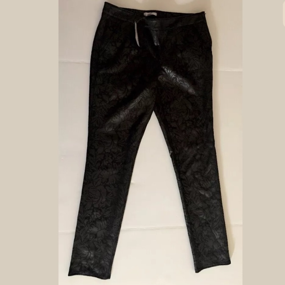 New York & Company Ankle Legging Black Floral