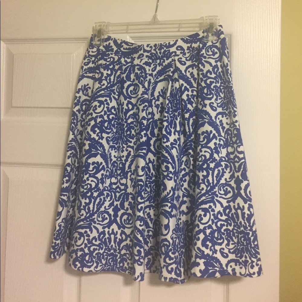 White and blue knee length skirt