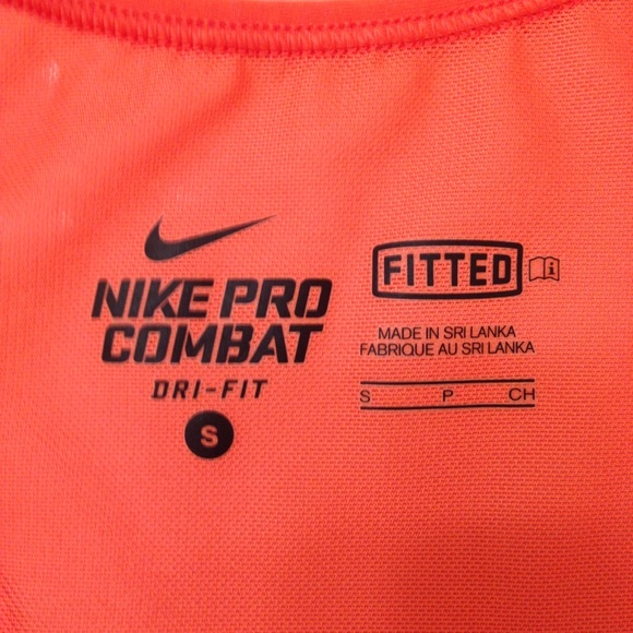 Nike Pro Combat Training Tank - Picture 7 of 8