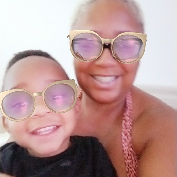 Meet your Posher, Sheryl - Picture 2 of 2