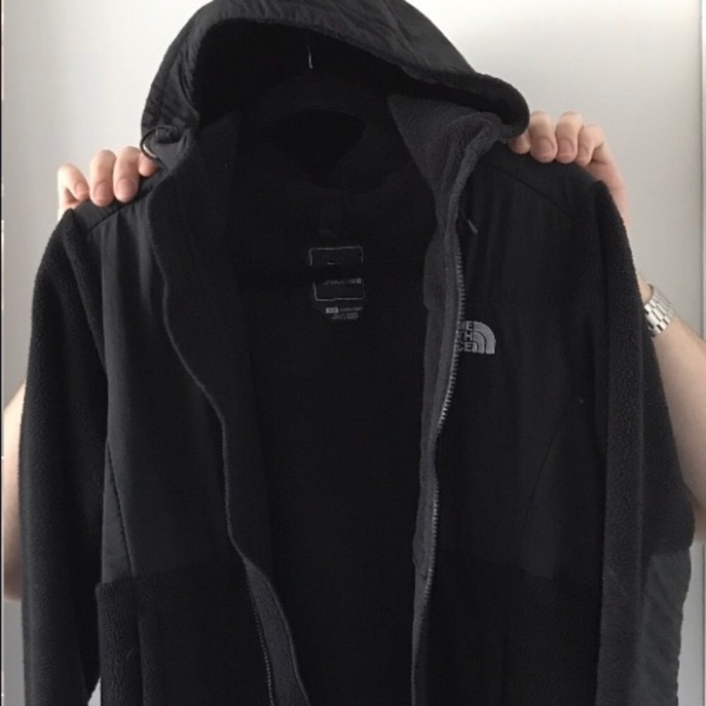 North face jacket Gently wore great condition
