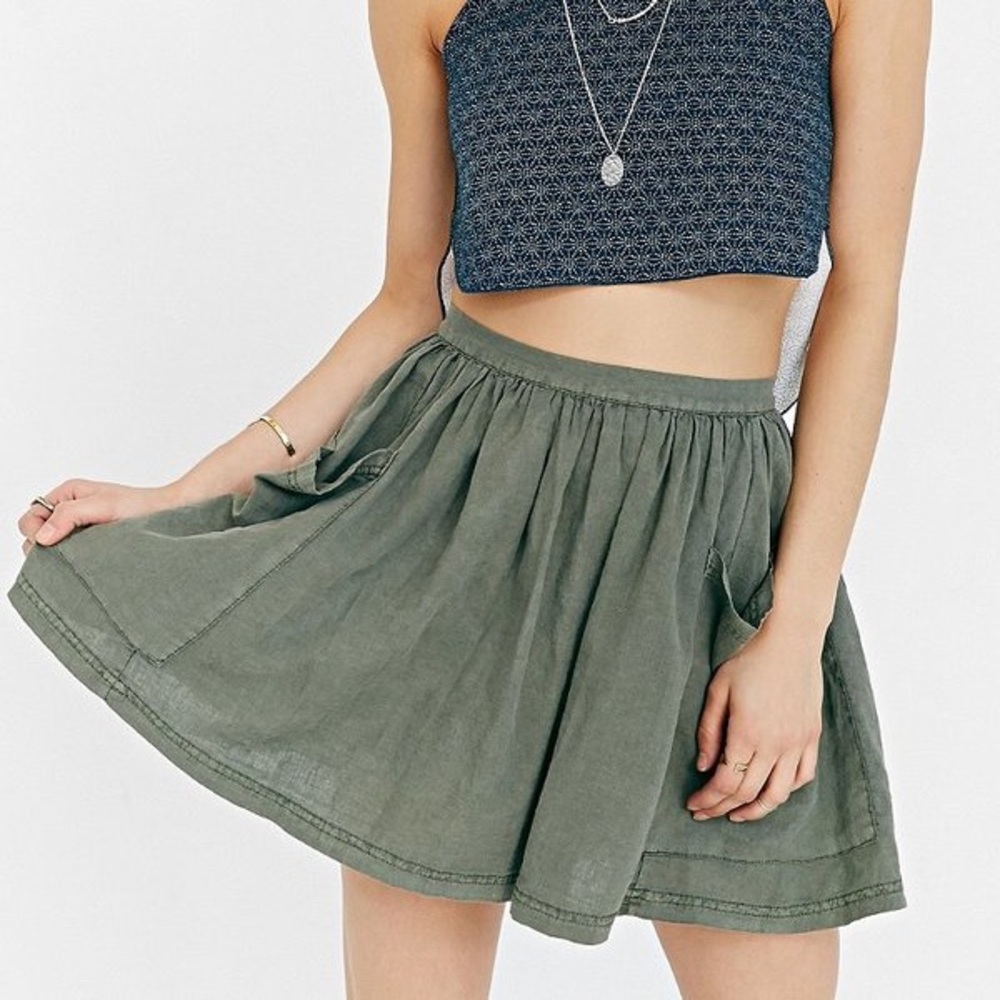 debbie pocket mini skirt