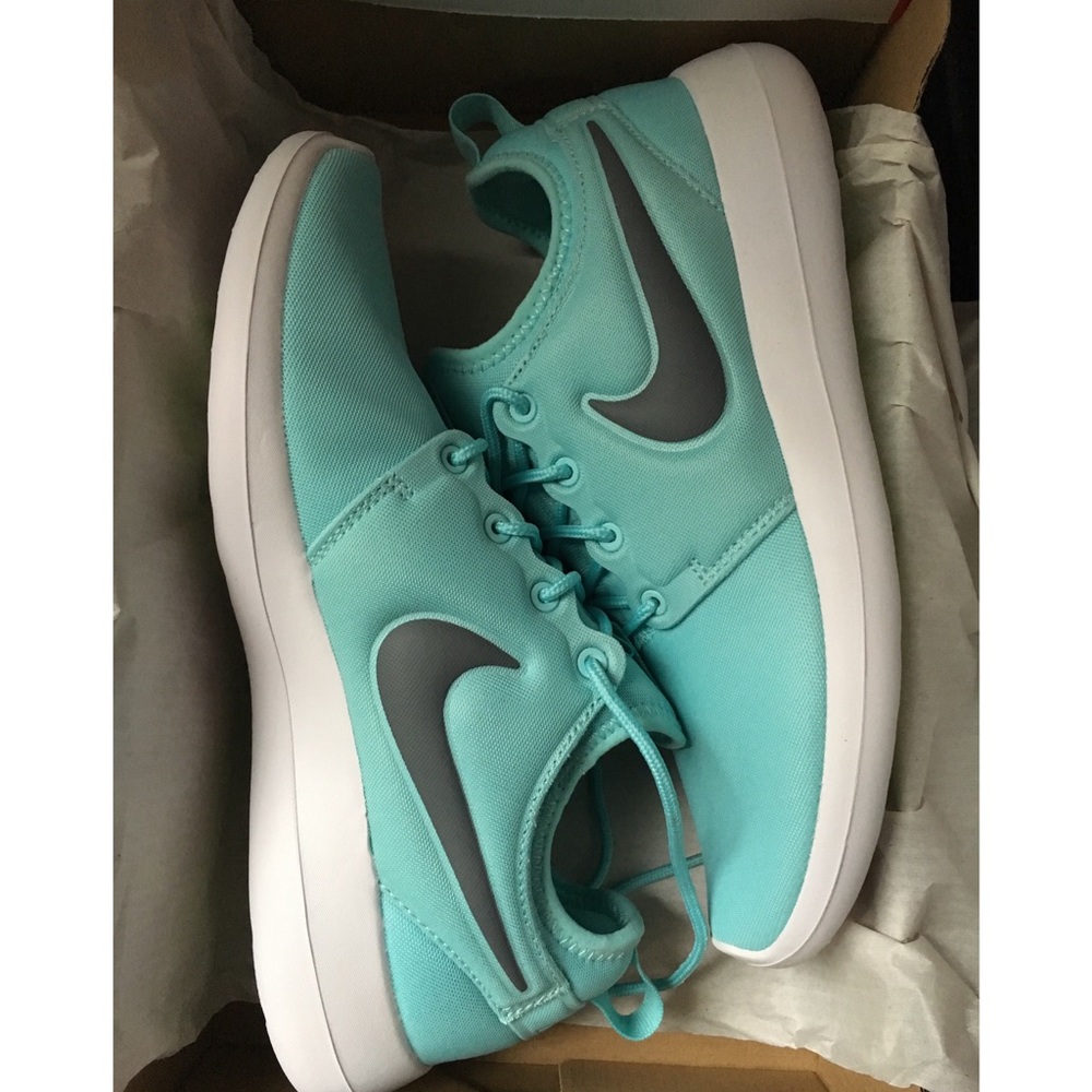 🎀BF SALE🎀 Nike Roshe Two Copa & Cool Grey - Picture 6 of 8