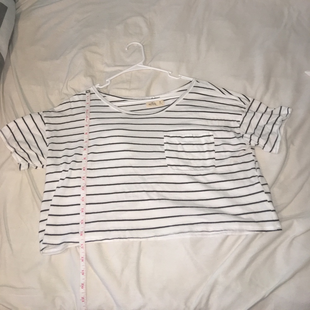 Hollister crop top
