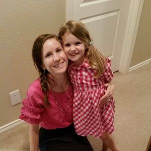 Meet your Posher, Camille