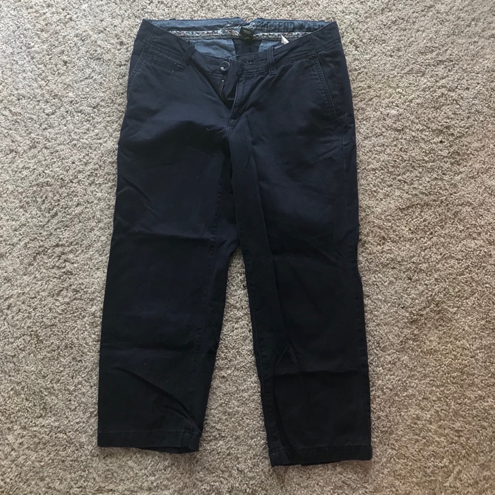 Eddie Bauer navy capris