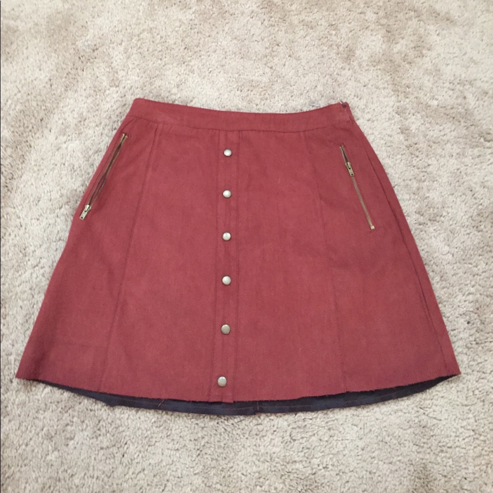 Skirt - Picture 1 of 1