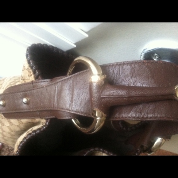 100% Authentic Gucci Handbag - Picture 1 of 8