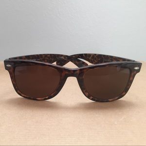 Lucky brand sunglasses