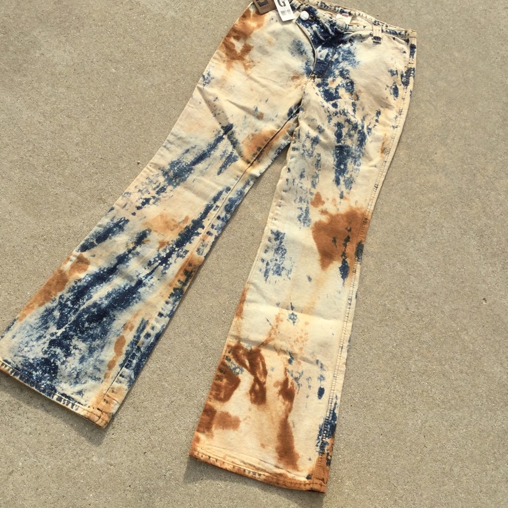 NWT GROOVY RARE tie-dye BOHO FESTIVAL Flare Jeans