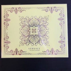 Versace Yellow Diamond gift set