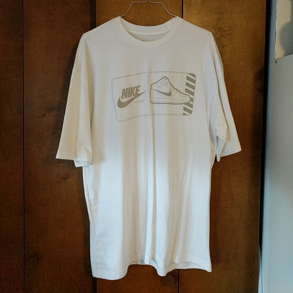 Nike Classic Air Force One Men's T-shirt