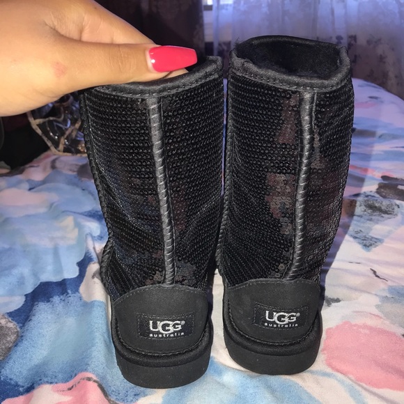 UGGs - Picture 3 of 3