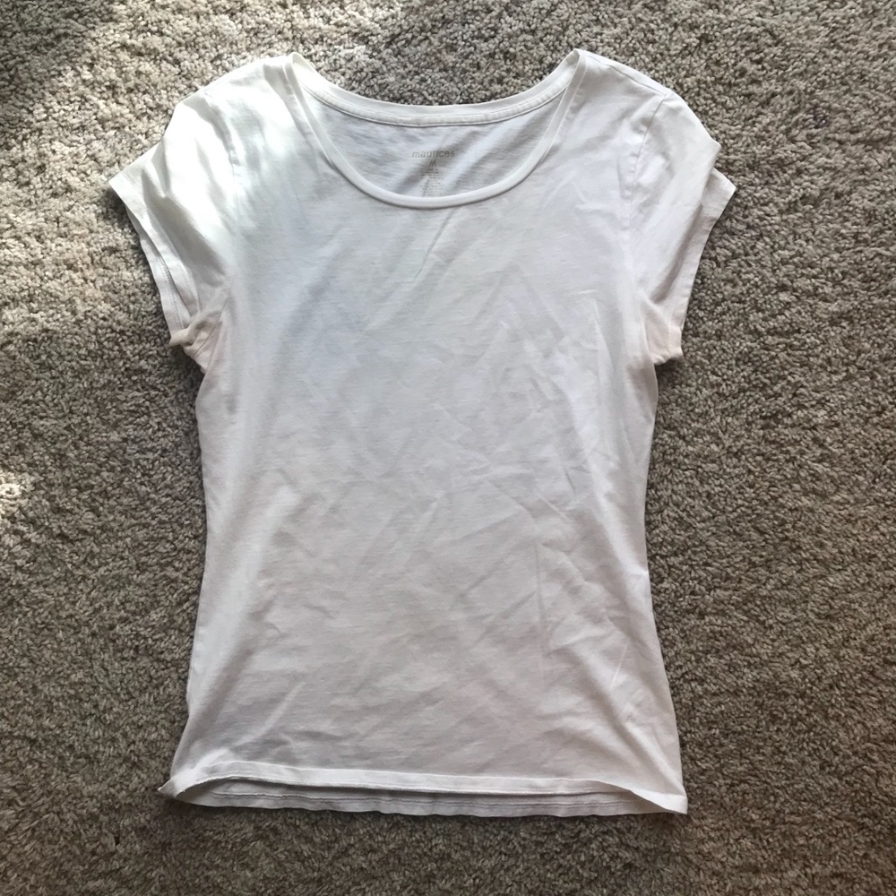 Scoop neck t-shirt
