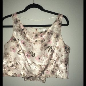 90’s inspired floral top