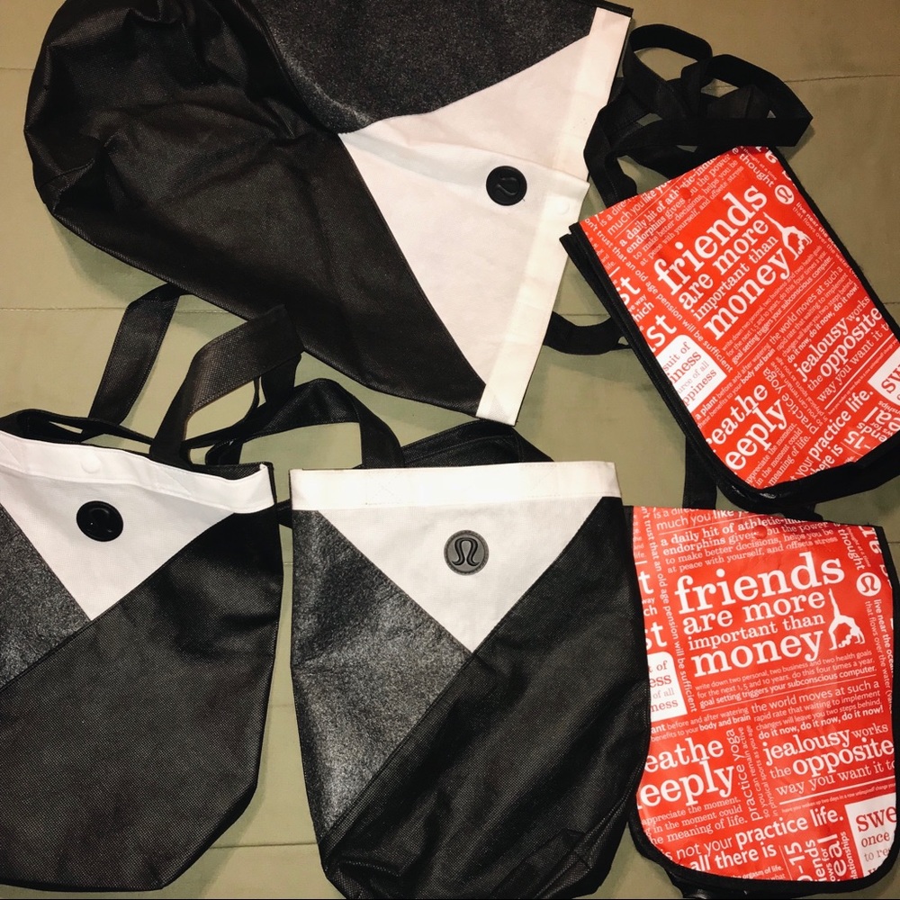 LULULEMON bags / perfect condition