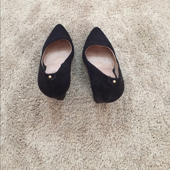 Black pointy toe heels - Picture 3 of 3