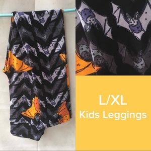 Kids Lularoe Halloween leggings bats! LXL new