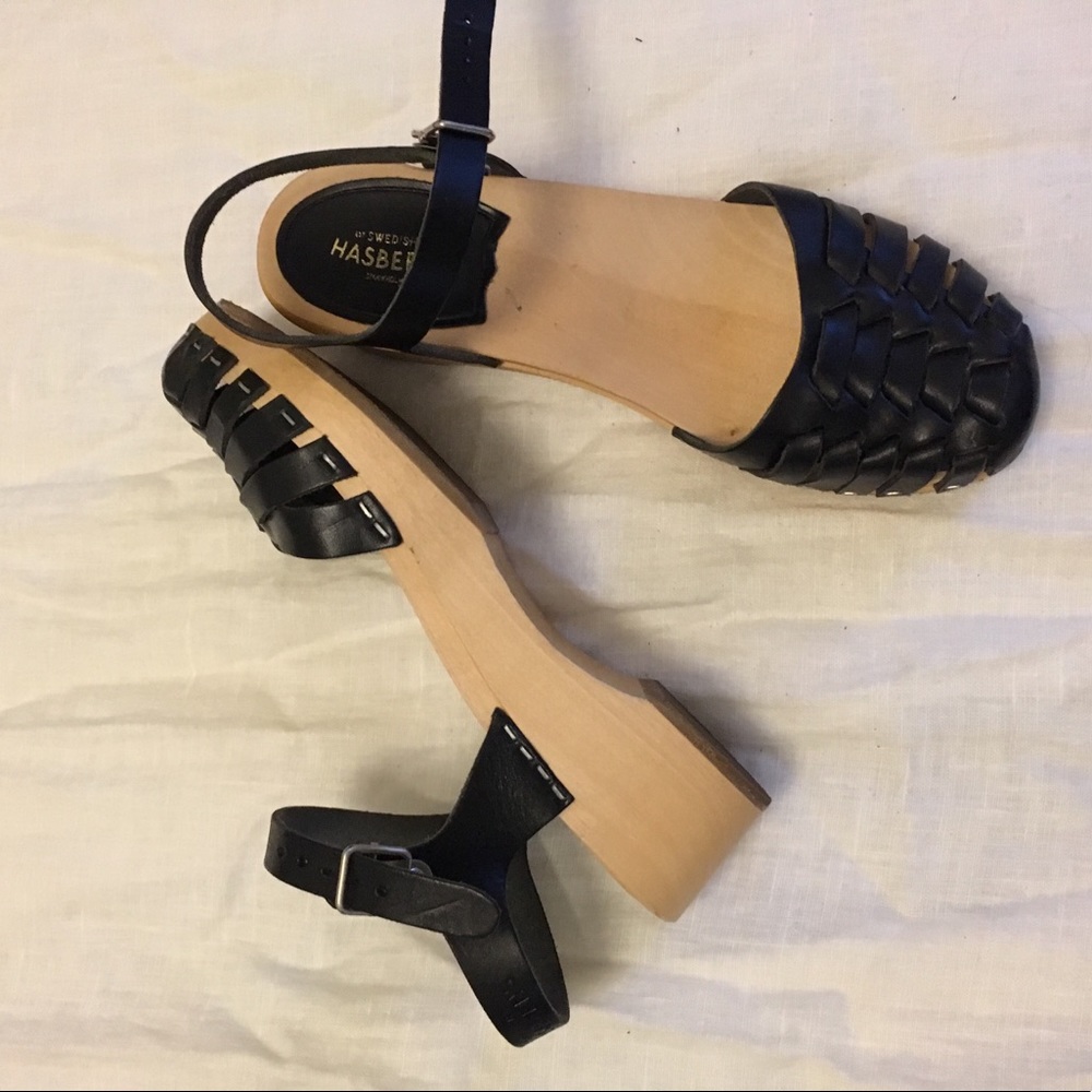 Swedish Hasbeens low sandal size 6