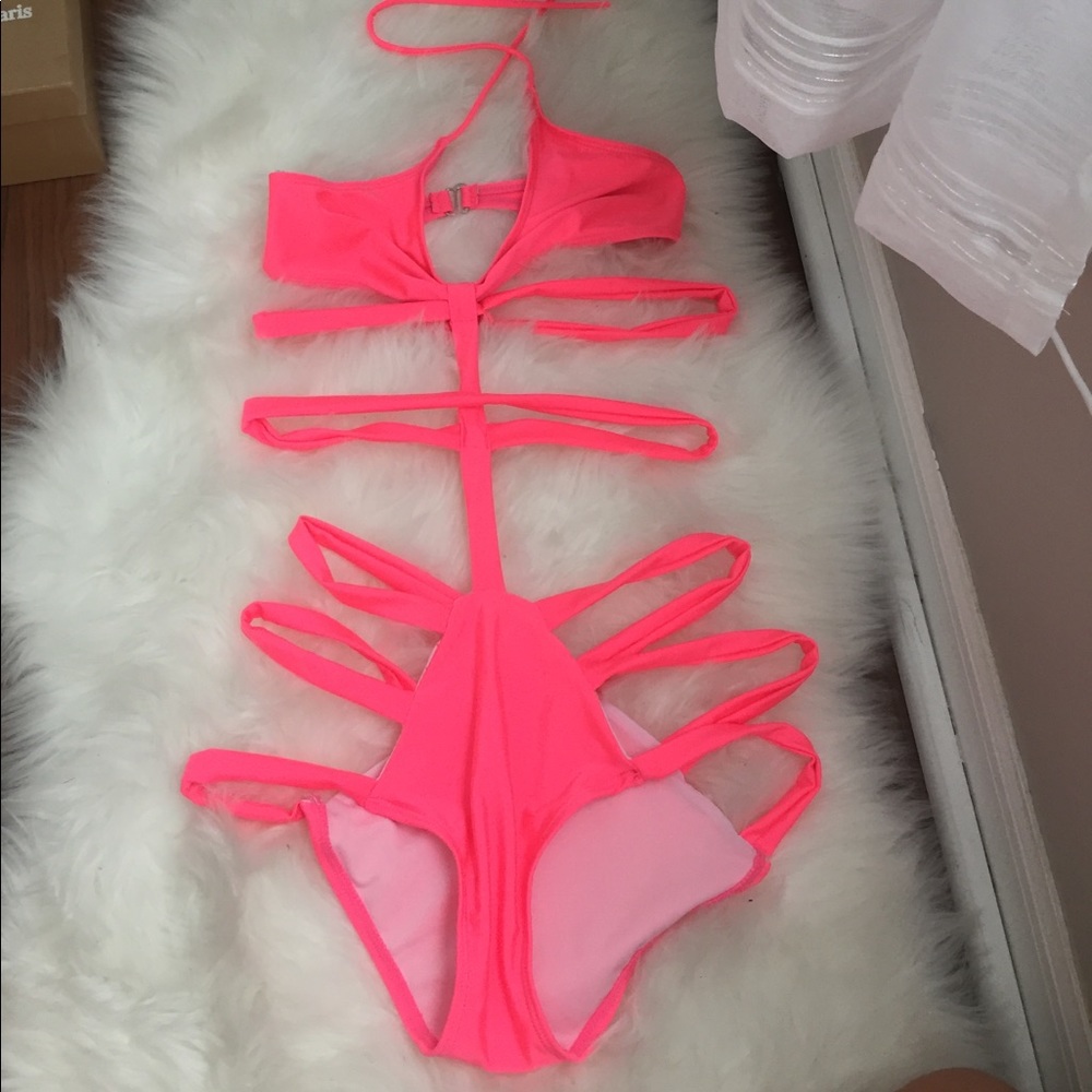 One piece swimsuit