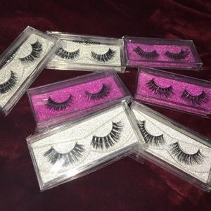 Mink 3D lashes $20 per pair