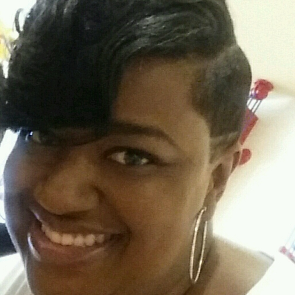 Meet your Posher, Tiffany