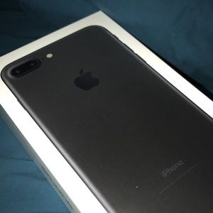 Meet your Posher, Hasaan