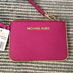 Michael Kors leather wristlet
