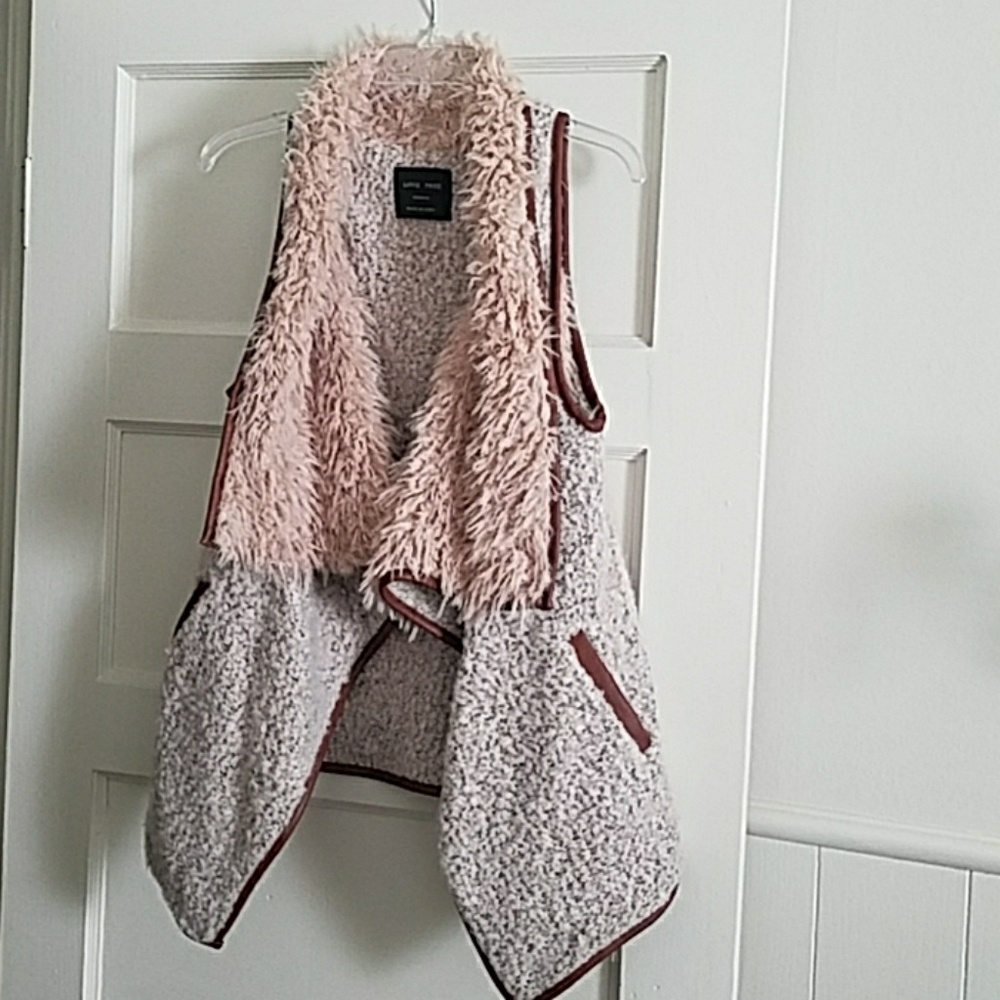 LOVE TREE SIZE MEDIUM FURY VEST