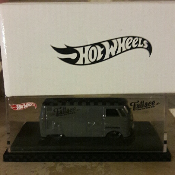 VW Illest Brand Hot Wheels die cast collectible - Picture 4 of 6