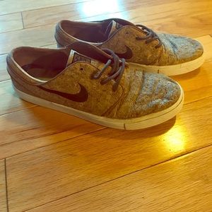 Nike site shoes Stefan Janoski
