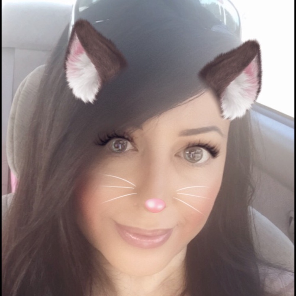 Meet your Posher, Bailey