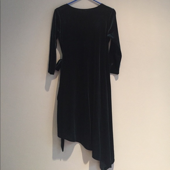 LAST 1: Hunter Green Velvet Tie Waist Dress - Picture 5 of 6