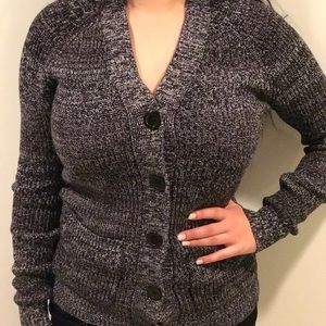 ⭐️Grey cardigan