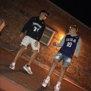 Meet your Posher, Britain