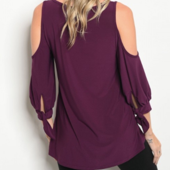 Tops - 🆑 LAST 1: Plum Cold Shoulder Tie Sleeve Top