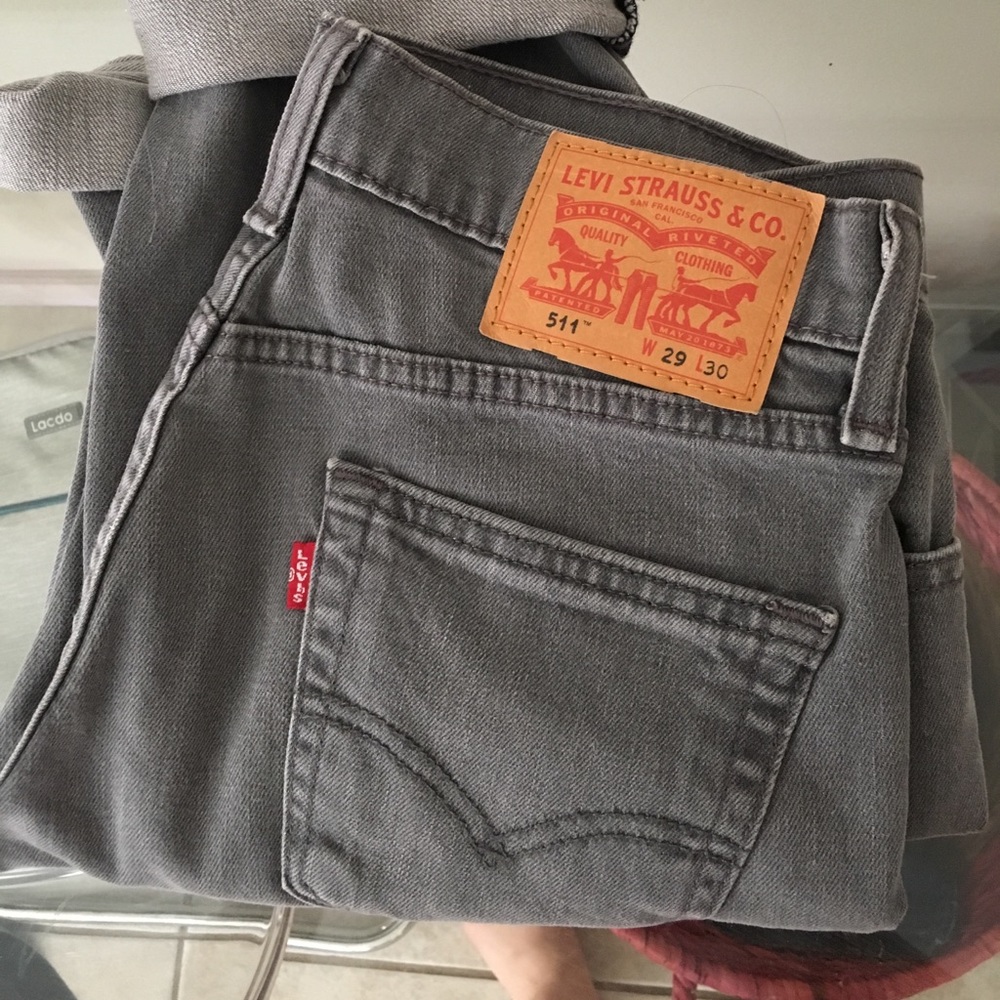 Levi Grey Jeans
