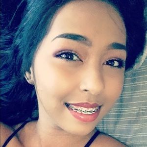 Meet your Posher, Jade