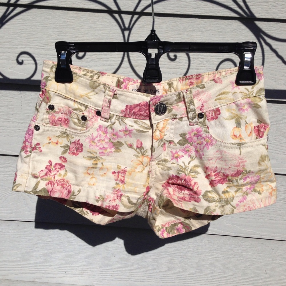 Women's white and pink floral hot shorts