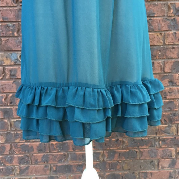 Prom dress - Picture 5 of 6