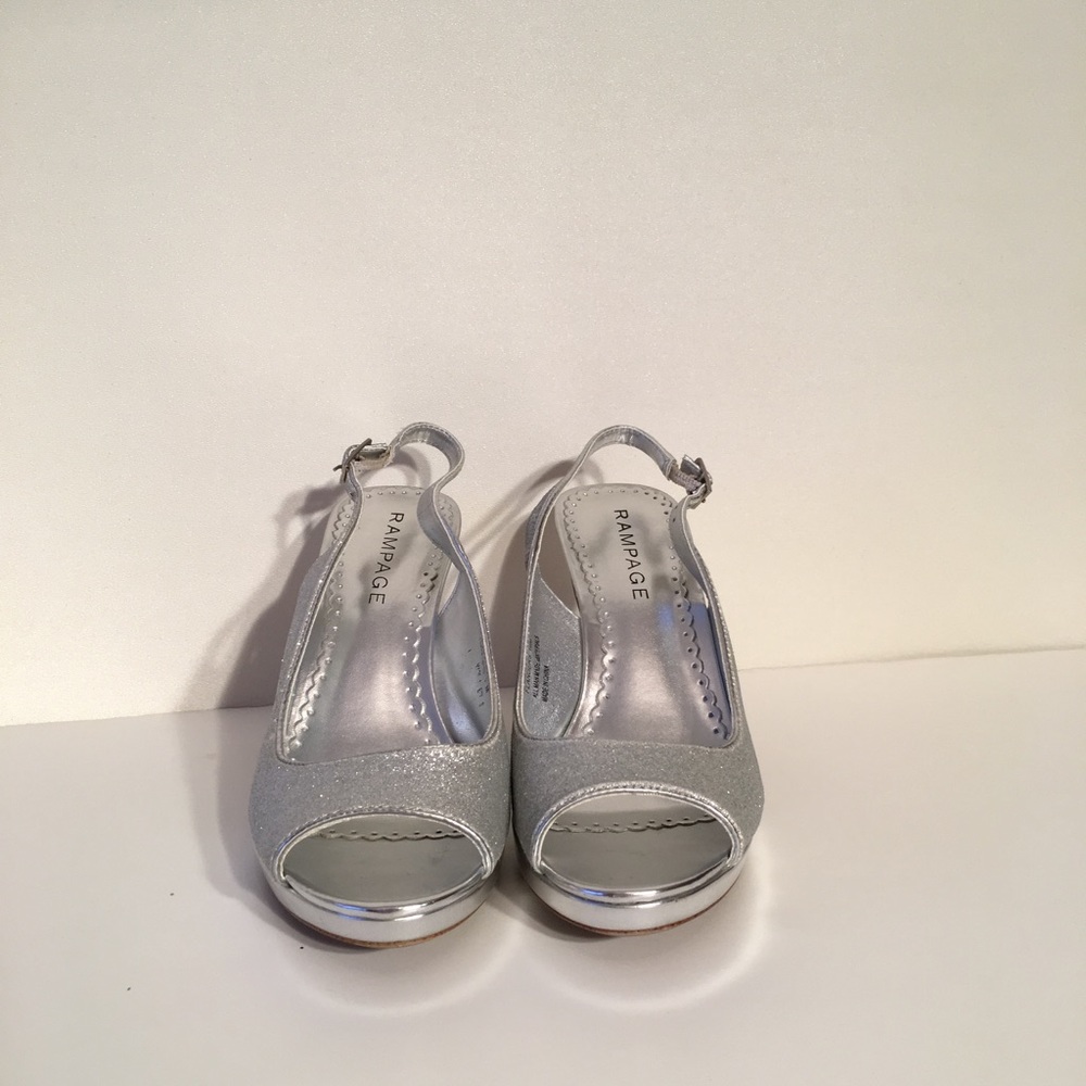 Rampage Flanders Silver Glitter Pump Size 10 - Picture 2 of 8