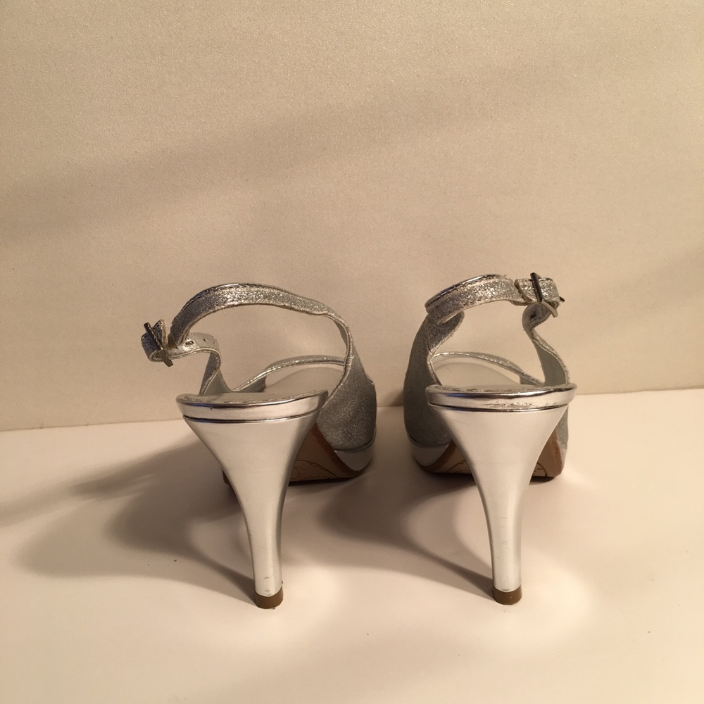 Rampage Flanders Silver Glitter Pump Size 10 - Picture 6 of 8