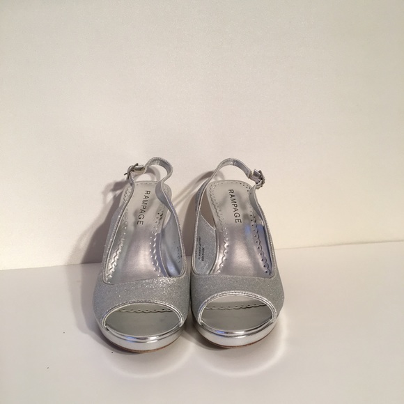 Rampage Flanders Silver Glitter Pump Size 10 - Picture 2 of 8