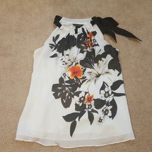 White House Black Market High Neck Tank