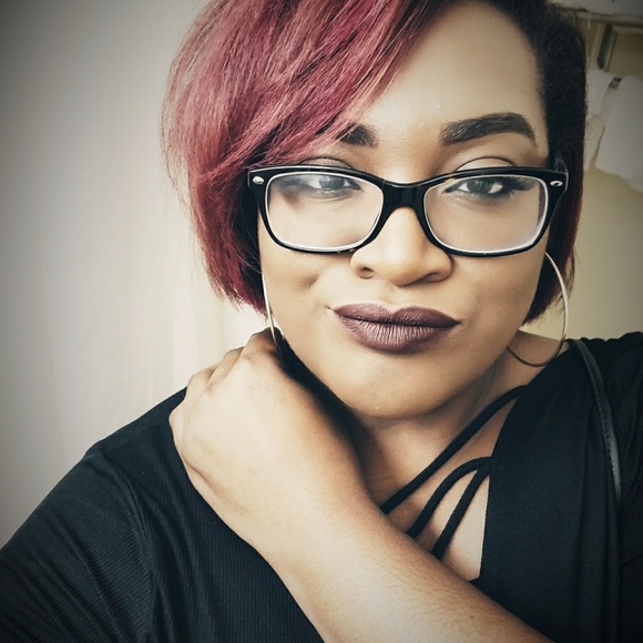 Meet your Posher, Jessica - Picture 7 of 8