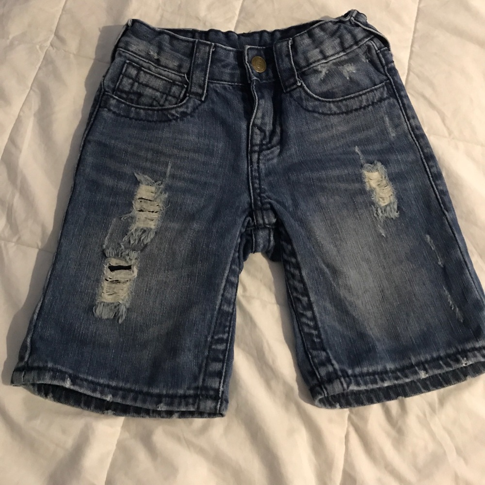 True religion boy shorts 4T