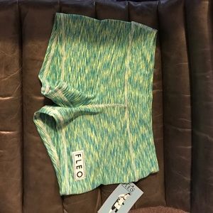 Fleo shorts